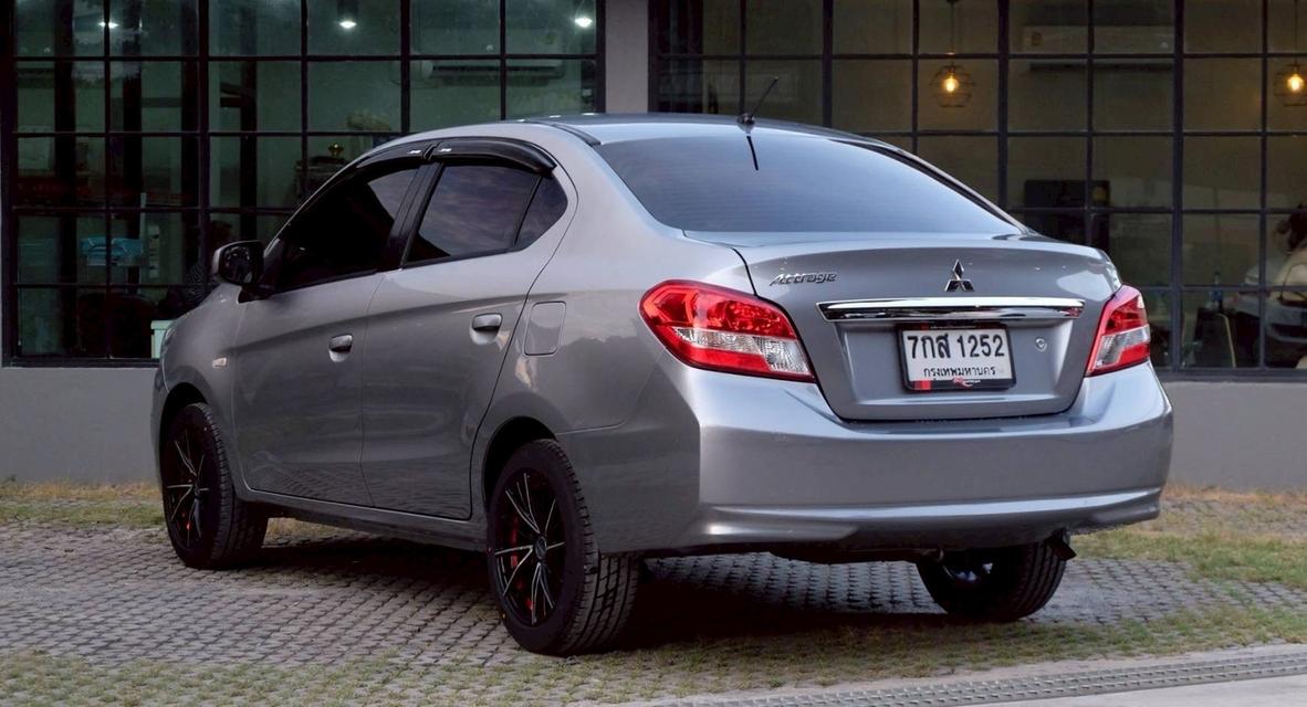 รหัสรถ KN1252 Mitsubishi Attrage รุ่น GLX ปี 2018