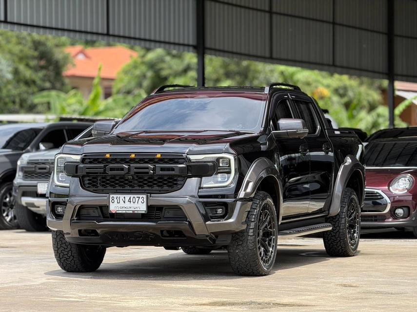 FORD RANGER 2.0 Wildtrak 4 ประตู Hi-Rider 2022 สีดำ ท็อปขับ 4 มือเดียวป้ายแดง