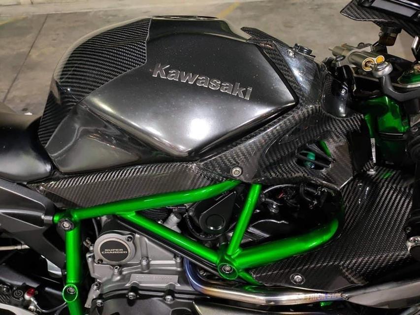 Kawasaki Ninja H2 Super Shart 5