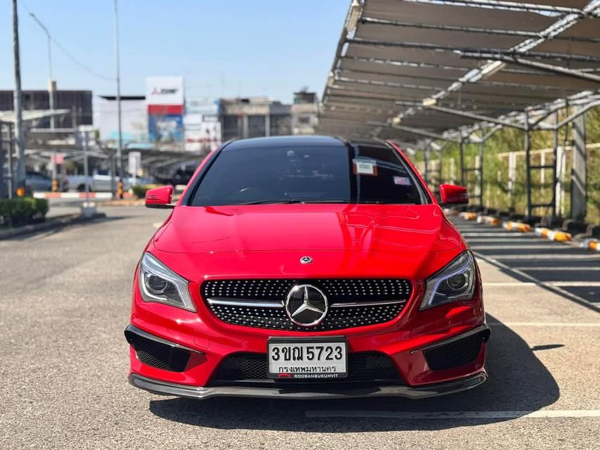 Mercedes Benz CLA 250 amg