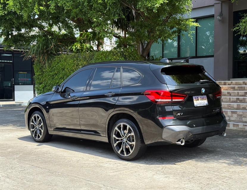 2022 BMW X1 20D MSPORT LCI รถมือเดียวออกป้ายแดง รถวิ่งน้อย เข้าศูนย์ทุกระยะ ไม่เคยมีอุบัติเหตุครับ 6