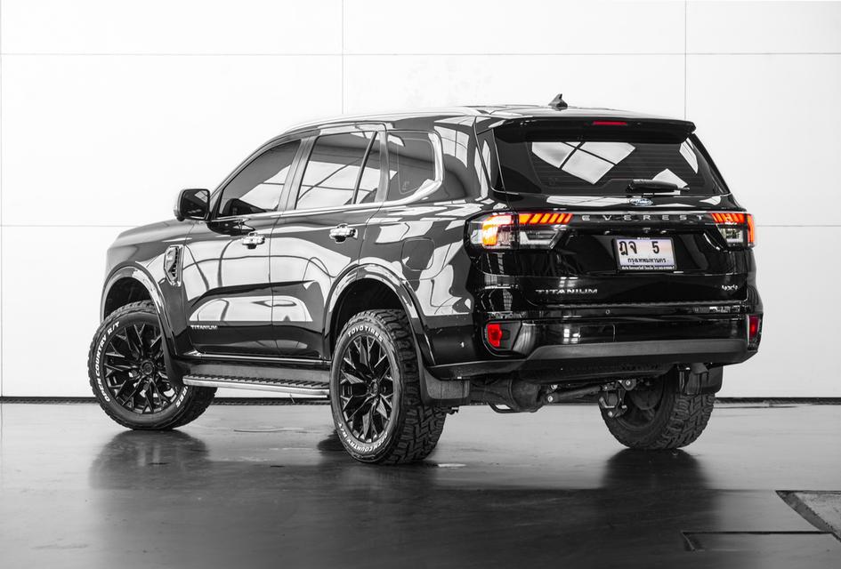 2023 FORD EVEREST 2.0 Bi-Turbo Titanium+ 4WD AT สีดำ ไมล์ 14823 กม.