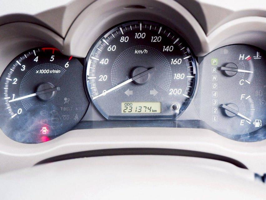 Toyota Vigo 2.5 E Prerunner Double Cab เกียร์ Auto VN Turbo สีเทา ปี 2013 20