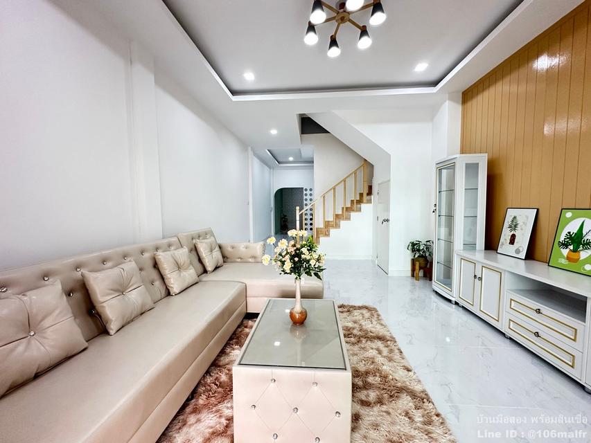 ปริญลักษณ์ นวมินทร์ 6
