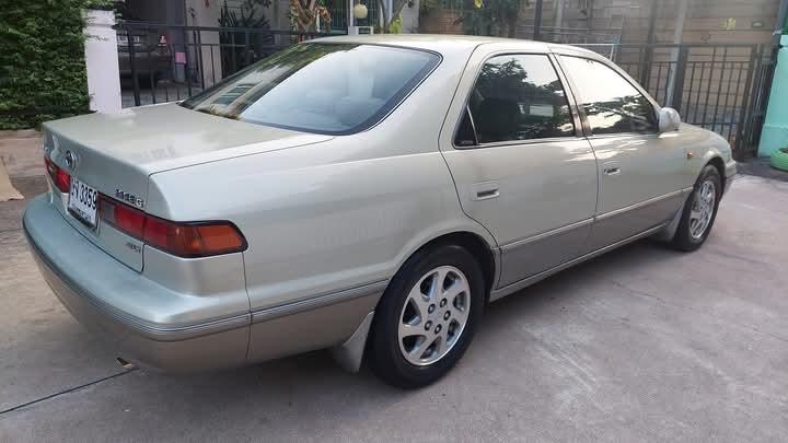 Toyota Camry ตัวท็อป ปี 2000 8