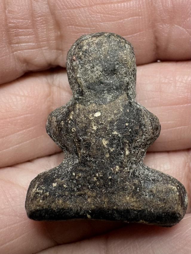 พระปิดตาลอยองค์ เนื้อผงไม่ทราบที่ องค์ละ800 3