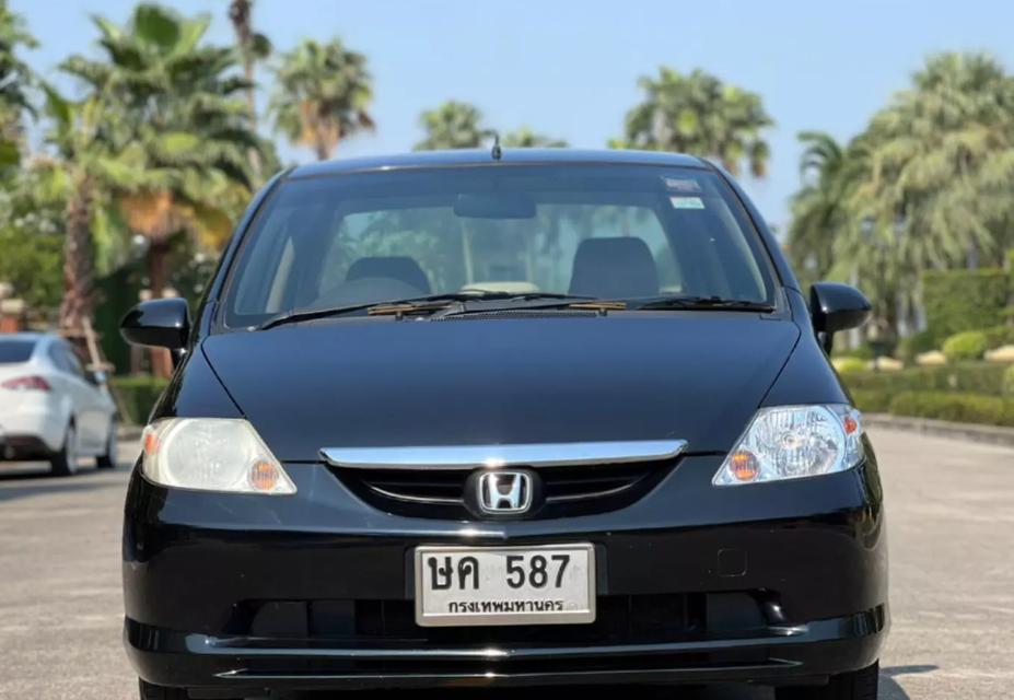 Honda City สภาพดีพร้อมใช้งาน