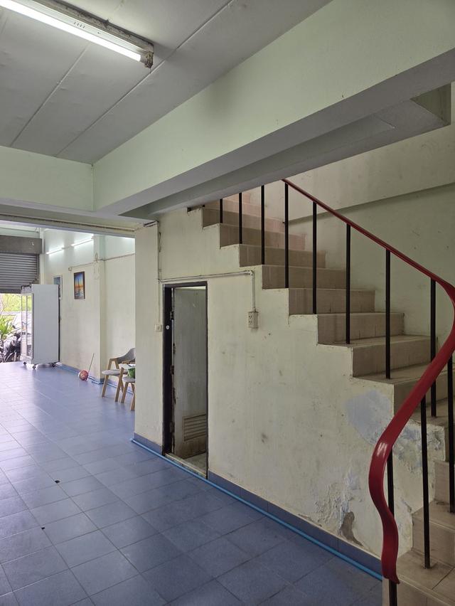 อาคารพาณิชย์ 3.5 ชั้น ทำเลทอง ตรงข้ามวัดบางกระพ้อม ใกล้วัดจุฬามณี – ตลาดน้ำอัมพวา บนถนนสมุทรสงคราม-บางแพ 3