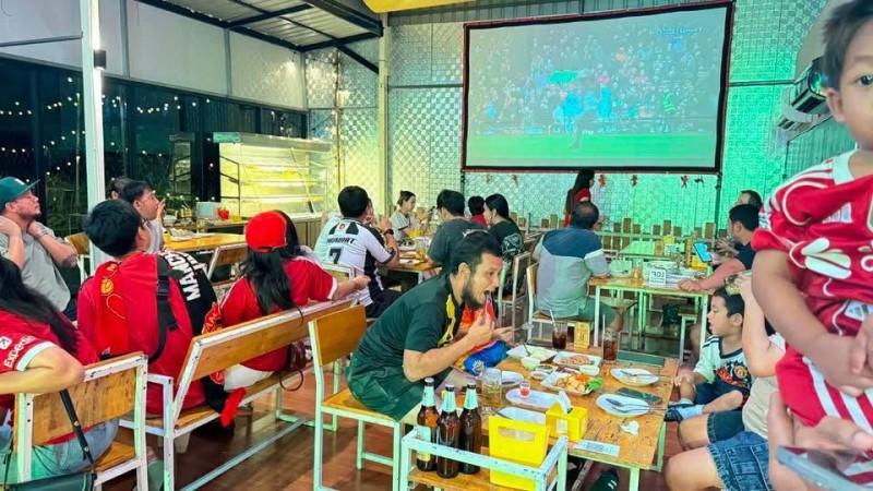 สะพานมหาเจษฎา เซ้งกิจการร้านอาหาร พร้อมบาร์นั่งชิล บางศรีเมือง MRTบางรักน้อยท่าอิฐ 2.88กม. โลตัส นอร์ธ ราชพฤกษ์ 1กม. 400 2
