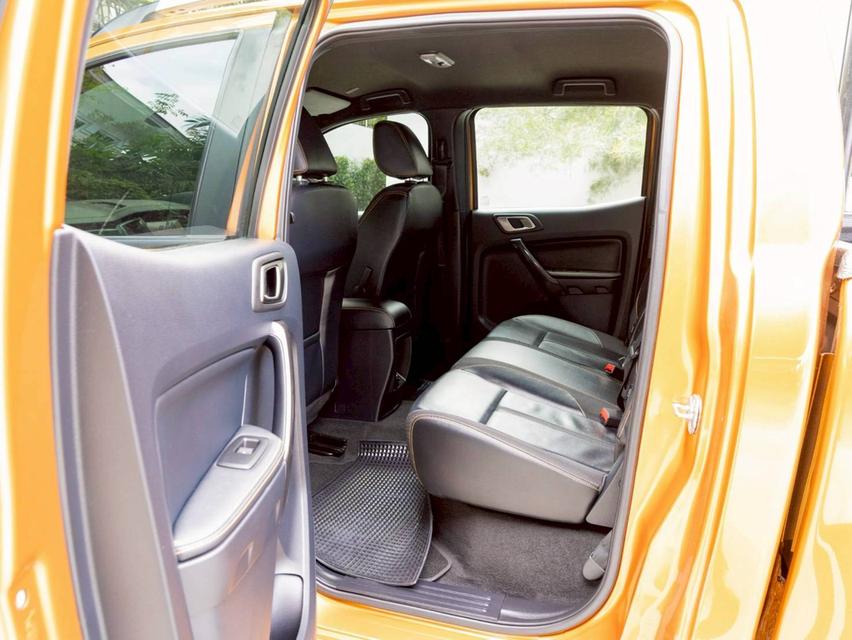Ford Ranger 2.0 Wildtrak Double Cab 4x2  ปีจด 2019  14