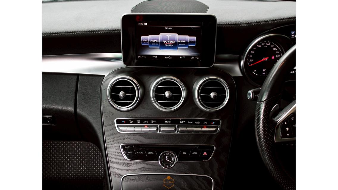 รถ Benz  10