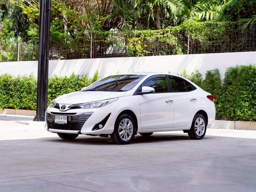 Toyota Yaris Ativ 1.2G ปี2018