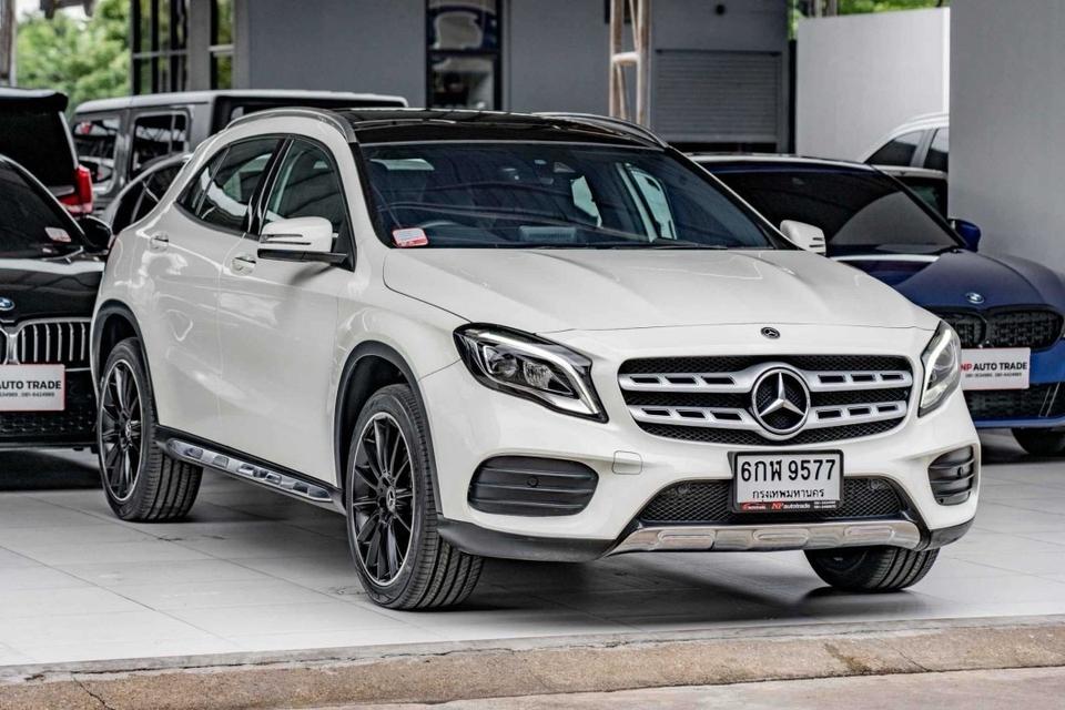 BENZ GLA250 AMG FACELIFT 2018 รหัส NPA9577