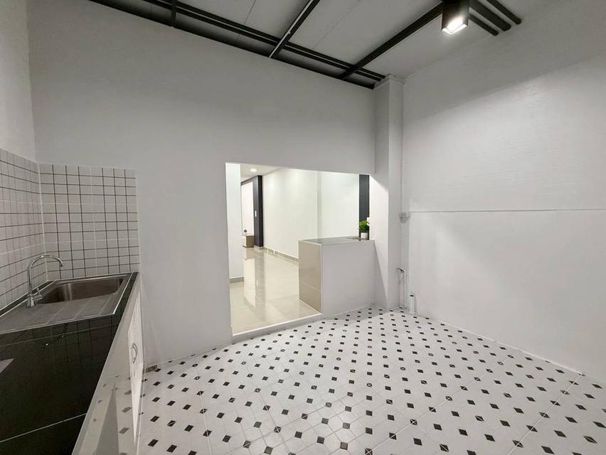 หมู่บ้านบัวทอง2 12