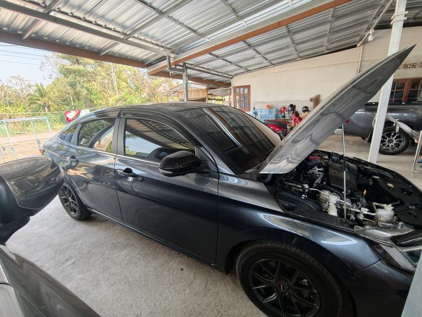 Toyota Yaris premium Luxury 2023 รูปย่อยที่ 2