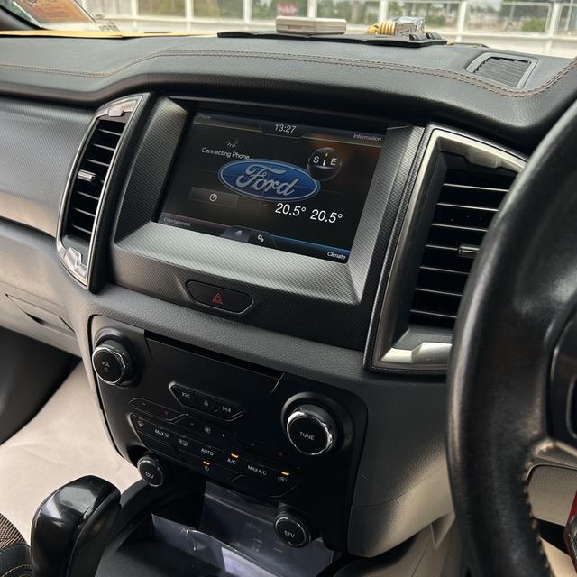 Ford ranger wildtrak 2.2 Auto 2015 āļĢāļđāļāļāļĩāđ 17