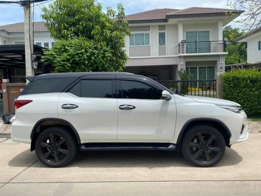 TOYOTA FORTUNER 2.8 TRD 4WD ปี2016 2