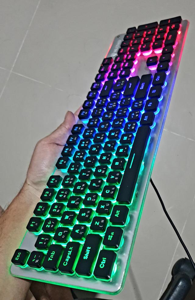 แป้นพิมพ์ NUBWO nk32 RGB Gaming สภาพดีใชงานปกติติดทุกปุ่ม 230฿ รวมส่งหรือนัดรับได้ครับ ของอยู่แสมดำ บางขุนเทียนใกล้ๆกับโรงเรียนบางขุนเทียนศึกษา