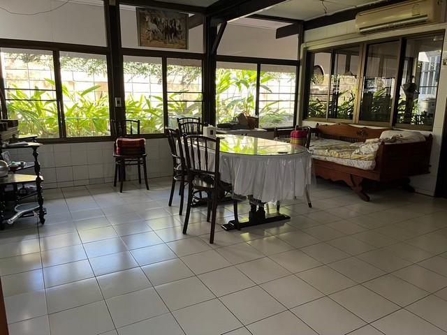 ให้เช่าบ้านเดี่ยว 2 ชั้น 245 ตรว. ซ.ปรีดีพนมยงค์ 45 เขตวัฒนา เหมาะทำออฟฟิศ หรือร้านอาหาร 3