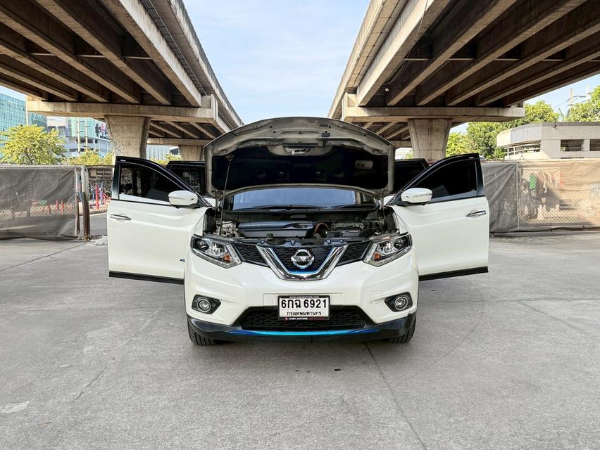 ขายรถ nissan X-Trail 2.0 HYBRID ปี 2017 สีขาว เกียร์ออโต้ 17