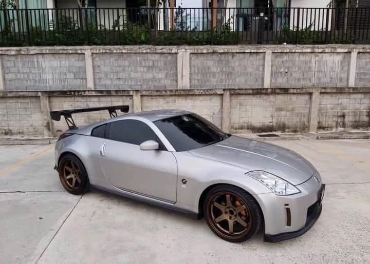 Nissan 350 Z สวยมาก