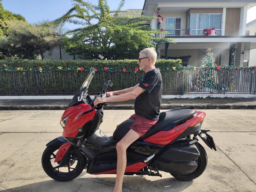 ขาย YAMAHA X-MAX 300cc ABS จดทะเบียนปี2022 เลขไมล์ 8,439 6