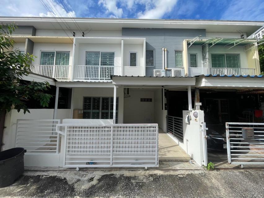 ให้เช่าทาวโฮมซอยแจ้งวัฒนะ –ติวานนท์ 39ใกล้ โรงเรียนสวนกุหลาบนนทบุรี และ โรงเรียนเซนต์ฟรังซิส เช่าจดทะเบียนได้ โครงการ เด 1