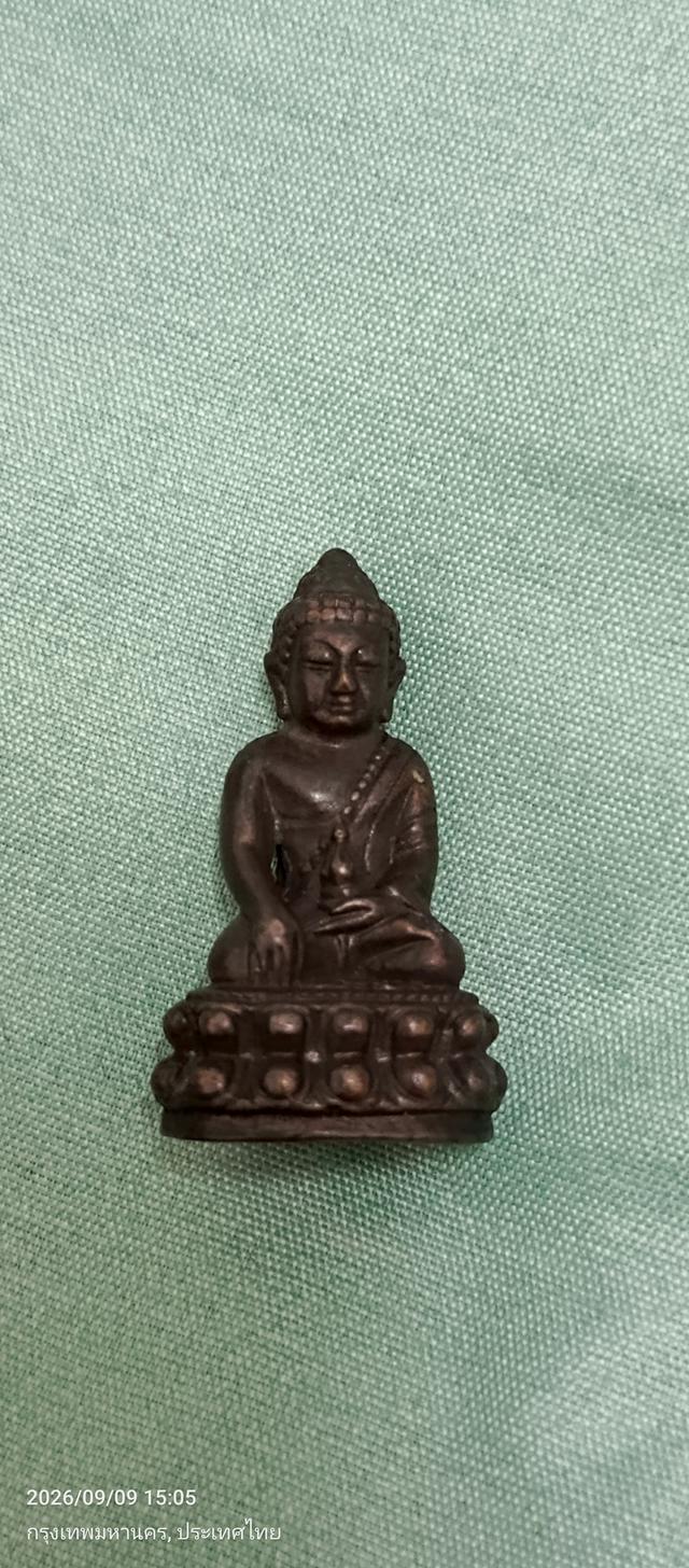 พระกริ่งกังวาล (泰国佛铃)เนื้อโลหะผสมรมดำ สภาพสวย
