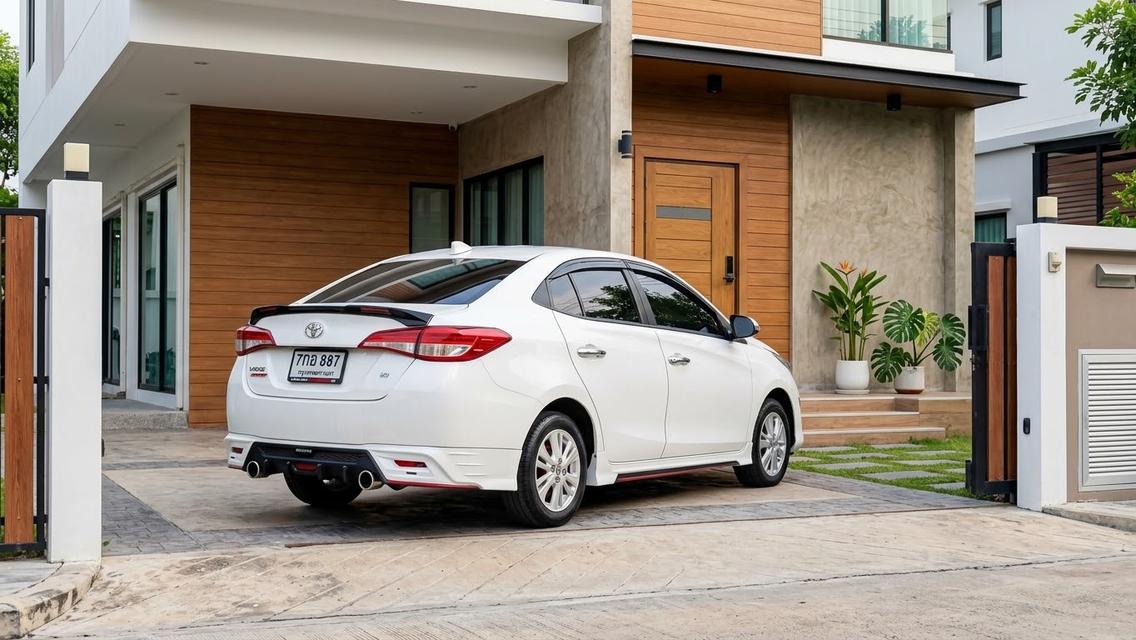 TOYOTA YARIS 1.2 G TOP A/T ปี 2017 จด 2018 รูปที่ 5