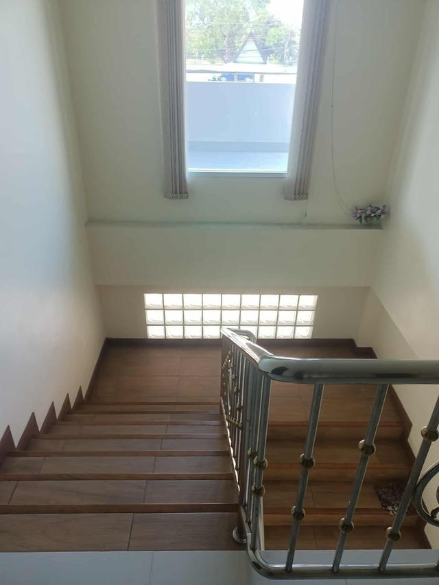 ที่ดินพร้อมสิ่งปลูกสร้าง 6