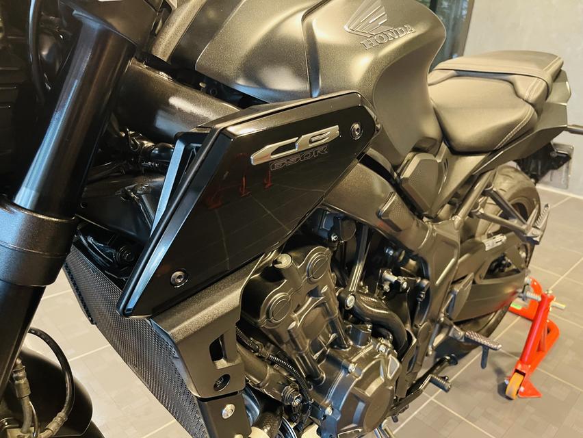 ขายด่วนรถบ้าน Cb650r/2023 รูปที่ 9