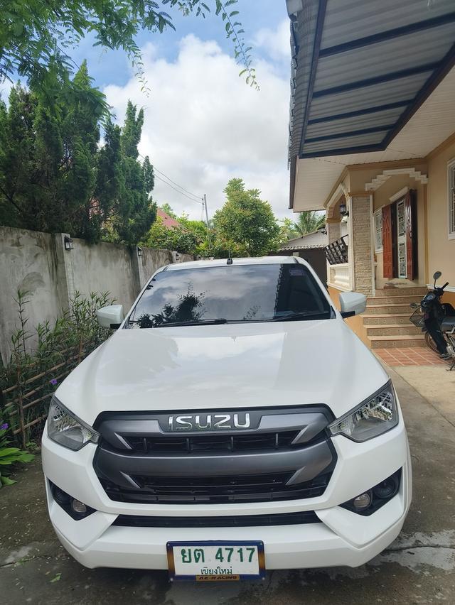 ขาย isuzu d-max สีขาวสวยๆ 2