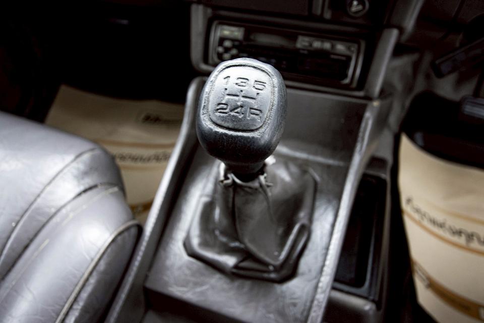 ISUZU TFR 2.5 CAB 1990 7