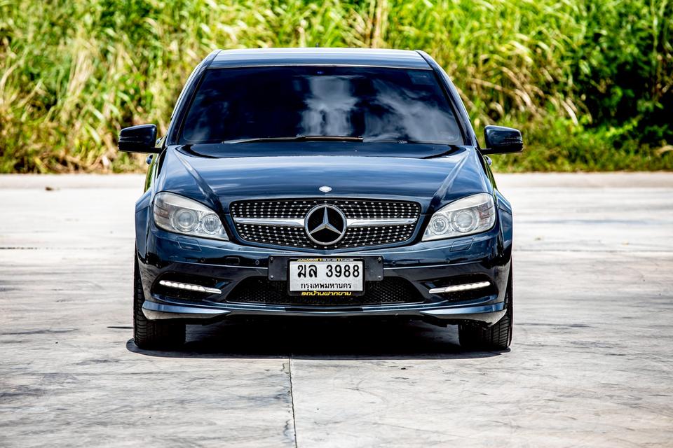 Benz C250 ปี 2013 สีรถสวย สภาพดีมากๆ