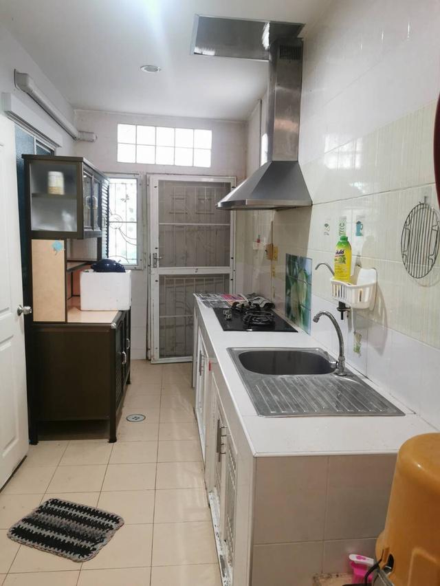 ให้เช่าทาวน์เฮ้าส์ 2 ชั้น หมู่บ้านพฤกษาวิลล์16 ธัญญะคลอง3 ปทุมธานี ใกล้ฟิวเจอร์  บ้านหลังมุม พื้นที่ 22.8 ตรว. 3นอน 2น้ำ 1ครัว แอร์ 3 ตัว 6