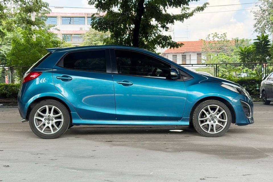2013 Mazda 2 1.5 Spirit Sport Hatchback AT รถสวย มือเดียว ป้ายแดง ไมล์น้อย รูปที่ 4