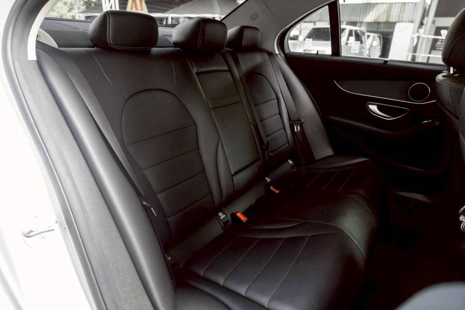 รหัสรถ PR4993 Mercedes-Benz C220d Avantgarde 2020 14