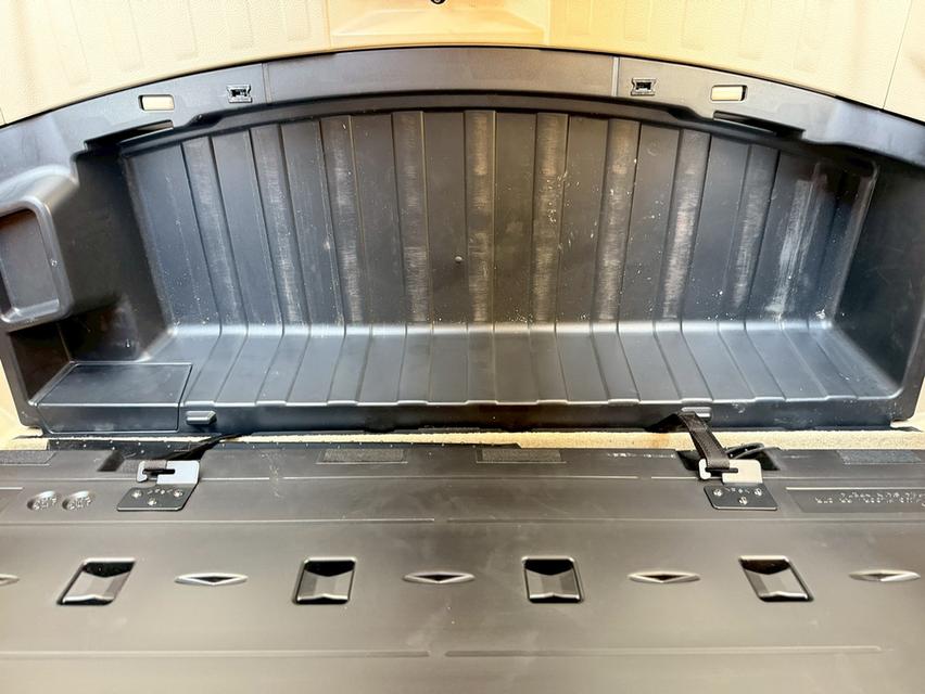 Nissan X-Trail 2.0 E Hybrid AT ปี 2017 18