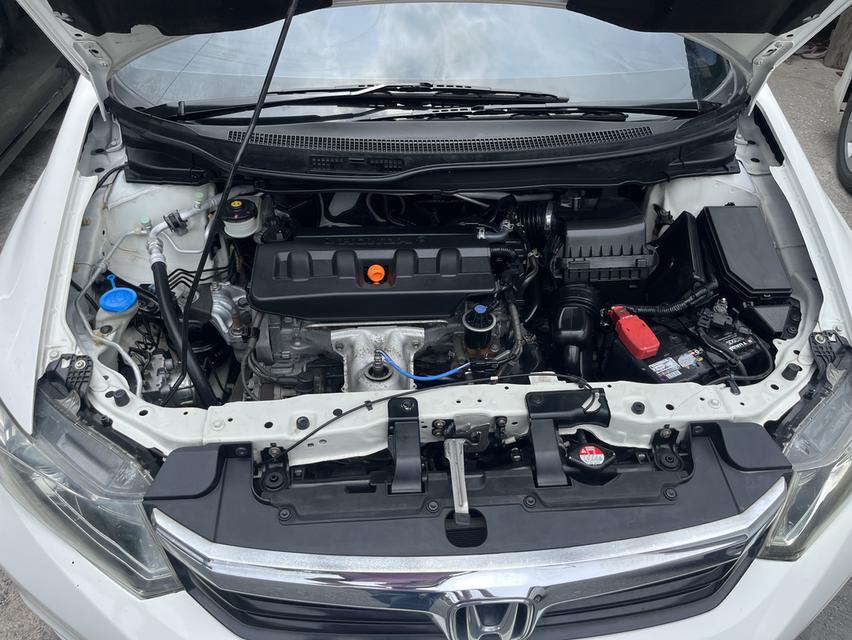2013 Honda civic 1.8 E At 258000 รูปย่อยที่ 4