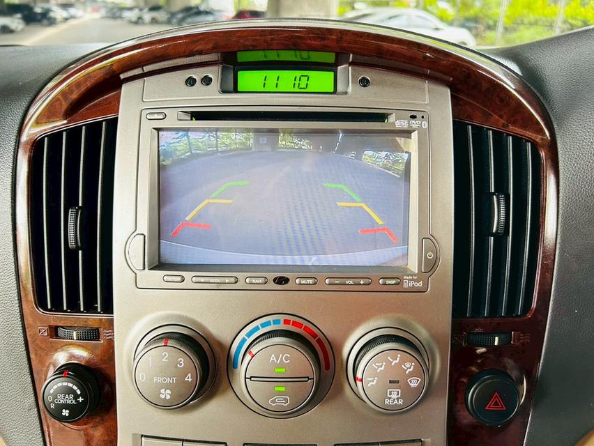 Hyundai Grand Starex 2.5 VIP AT 2013 12