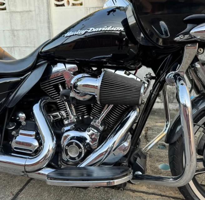 ขาย Harley Davidson Road Glide สีดำ 5