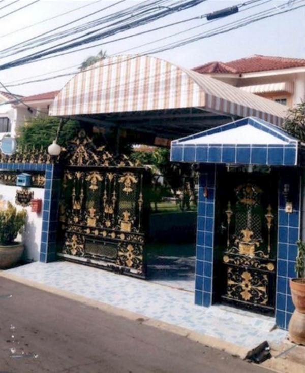 ขายที่ดินพร้อมบ้านเดี่ยว 2 หลัง เนื้อที่ 201 ตารางวา ซอยทุ่งมังกร 22 แขวงฉิมพลี เขตตลิ่งชัน 2