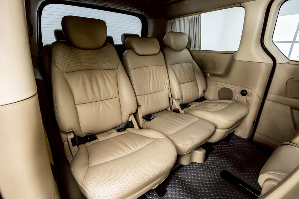 HYUNDAI H-1 2.5 DELUXE 2011 10