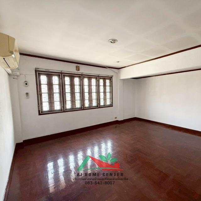 ขายบ้านเดี่ยว105ตรว. หลังริม ภายในเล่นระดับ ม.อยู่เย็น2 ซ.รามอินทรา34 แยก15 ราคาพร้อมคุย 17