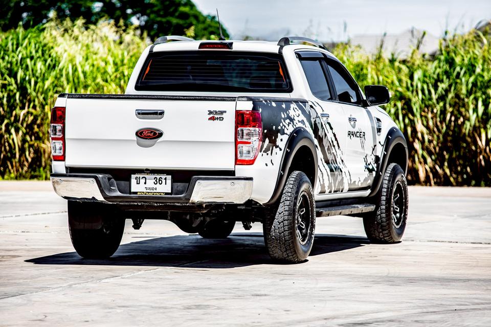 Ford Ranger 2.2 XLT Hi-Lander Double Cab ปี 2019 สีขาว  6
