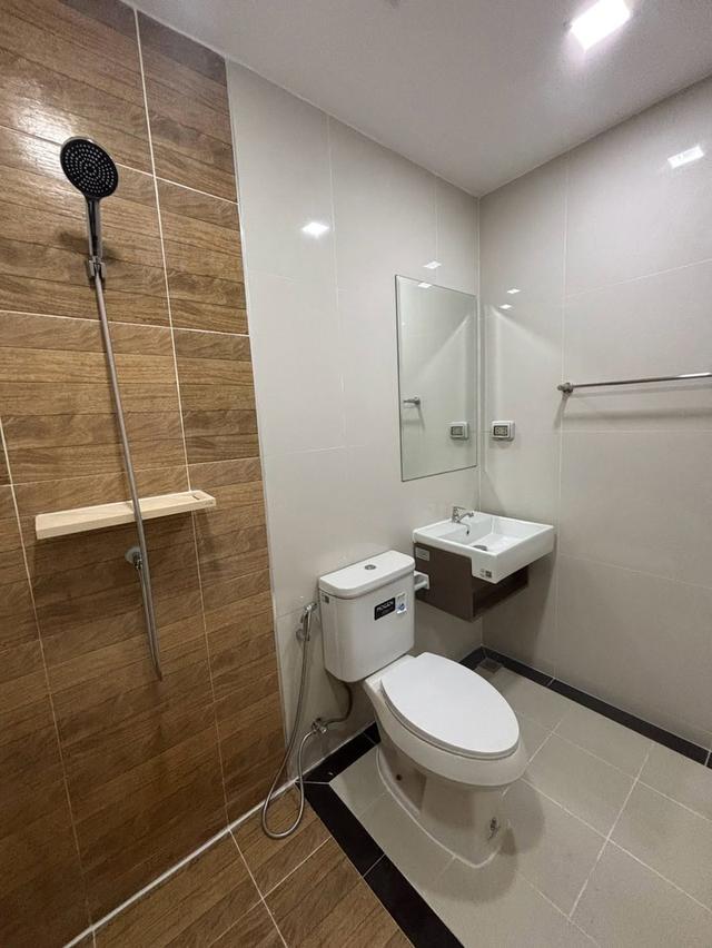 🏡✨ ขายทาวน์โฮมหลังมุม ม.เวียสต้า พระราม 2 ทำเลดี พร้อมอยู่ เดินทางสะดวก! ✨🏡 💖 บ้านหลังมุม พื้นที่ใช้สอยกว้าง โปร่งสบาย บรรยากาศน่าอยู่ 9