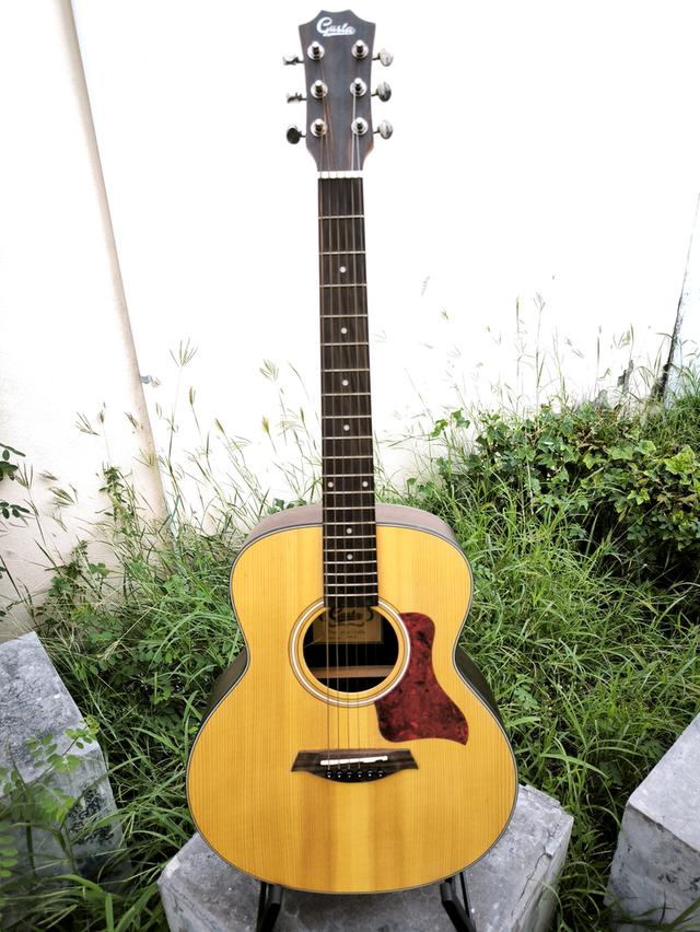 Gusta Mini 3E – Mini Acoustic-Electric Guitar