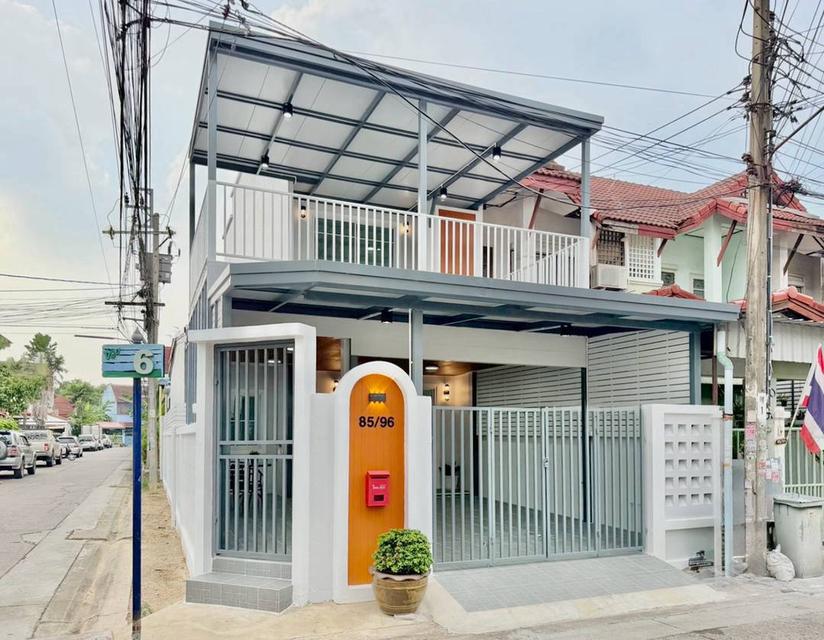 ✨หมู่บ้านอุบลชาติ2 ไทรม้า ท่าอิฐ✨ทาวน์เฮาส์ 2 ชั้น หลังมุม ตกแต่งใหม่พร้อมอยู่ ใจกลางเมืองนนทบุรี ห่างจากถนนรัตนาธิเบศร์เพียง 5 นาที 20