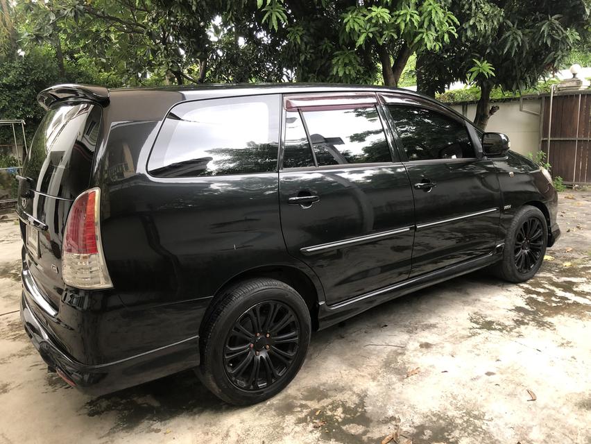 รถยนต์ Toyota Innova ปี 2011 2.0G เบนซิน 7ที่นั่ง 7
