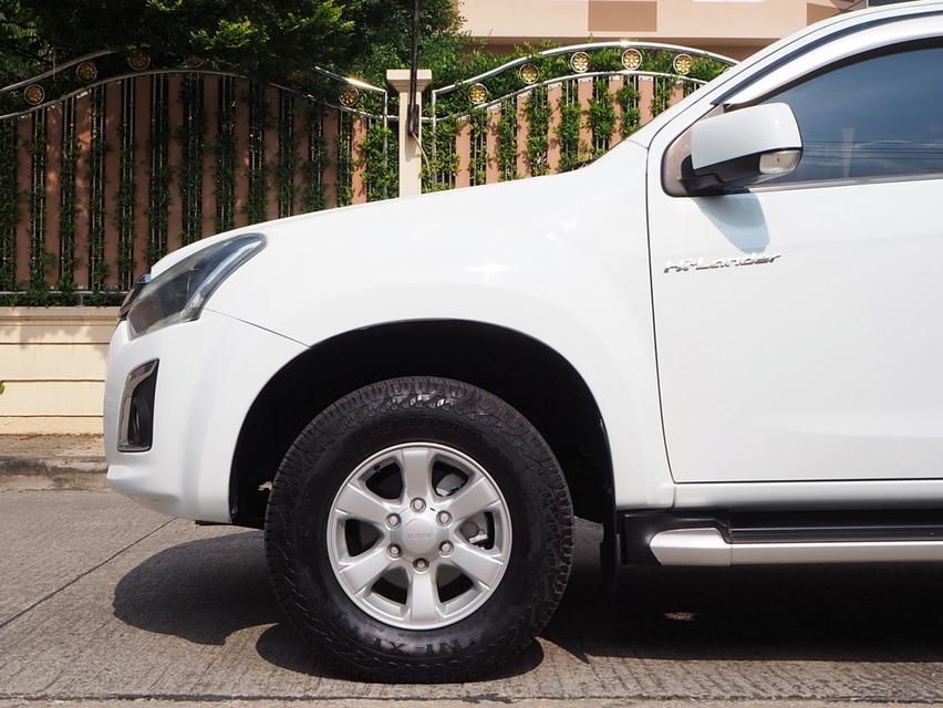 ISUZU D-MAX BLUE POWER SPACECAB HI-LANDER 1.9 DDI Z (MNC) ปี 2017 3